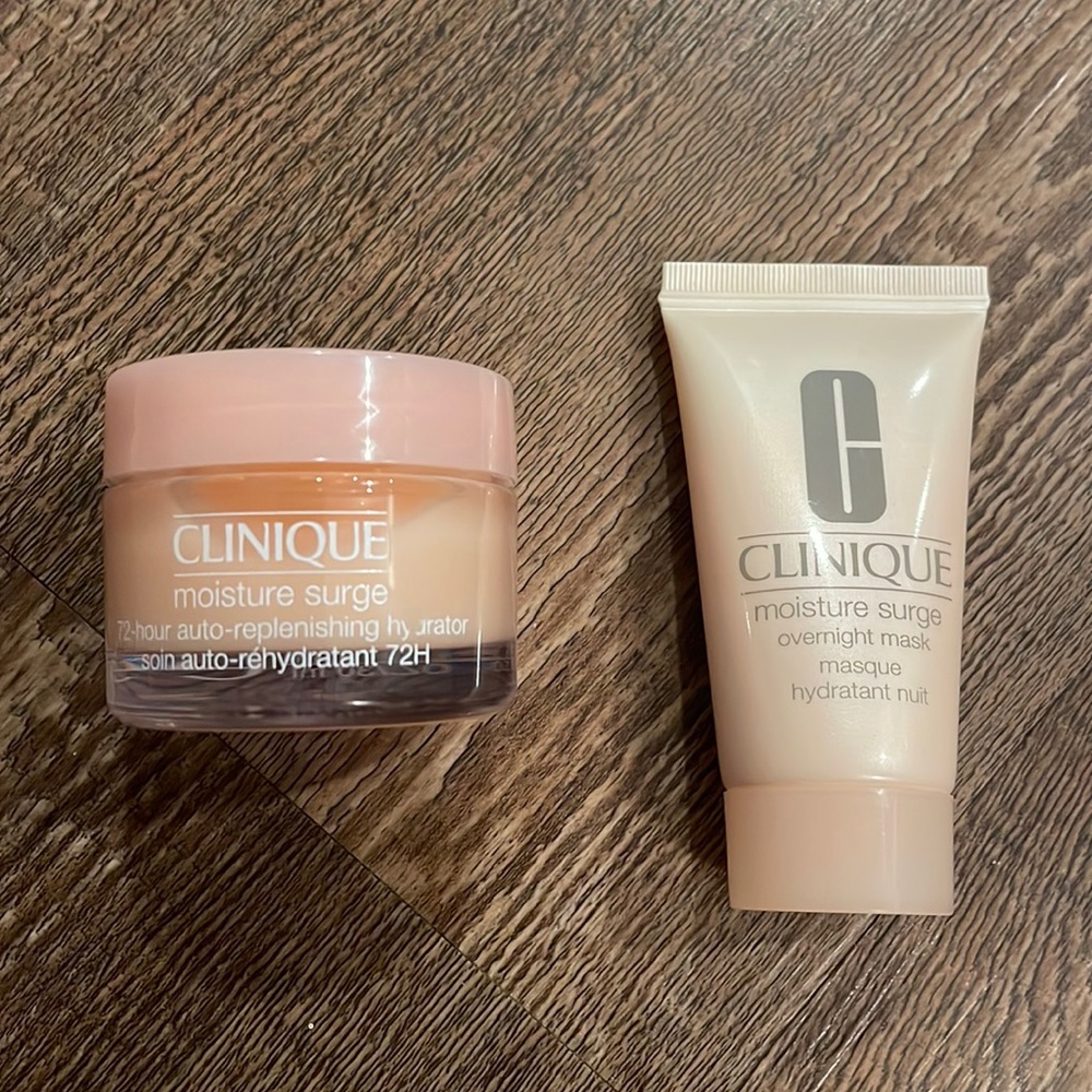 NWT Clinique Moisture Duo